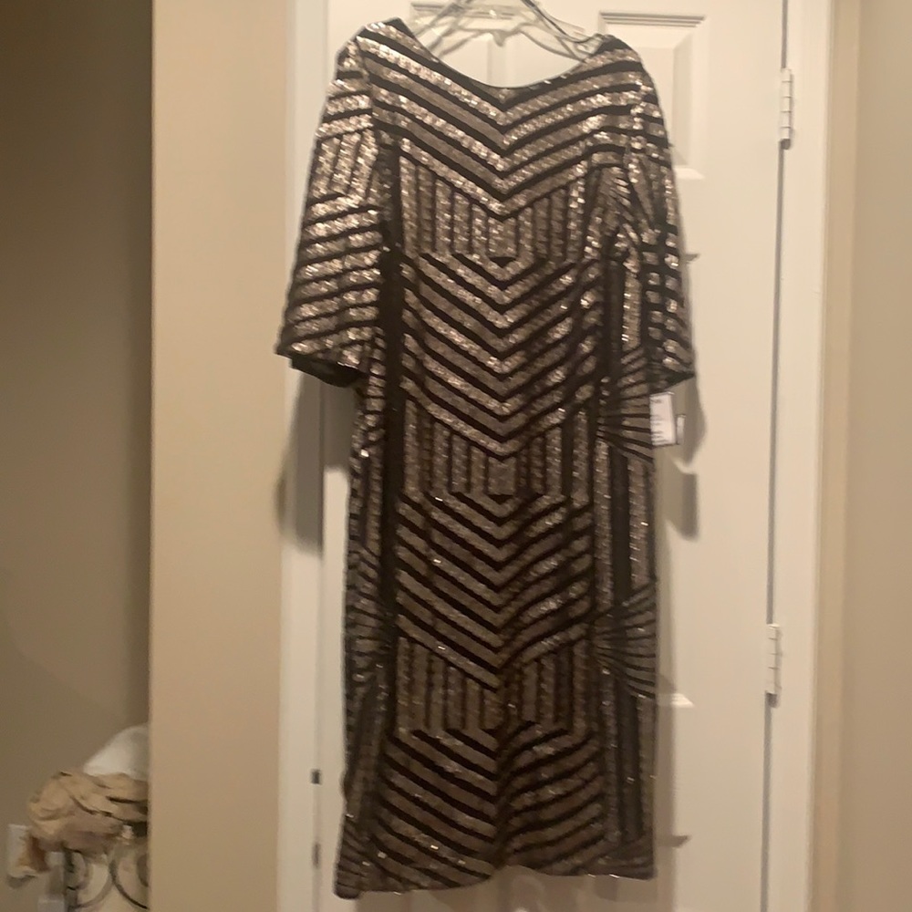 R&M Richard 3/4 sleeves sequin dress